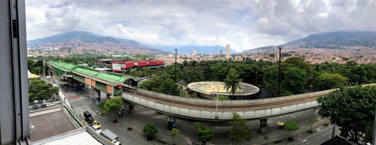 Casa Hotel Manco Mora Medellin Bagian luar foto